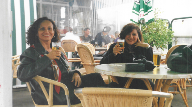Dayse and Valeria in Amsterdam 1998