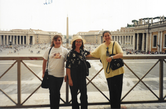 Dayse, Valéria and Ângela in Rome 1998